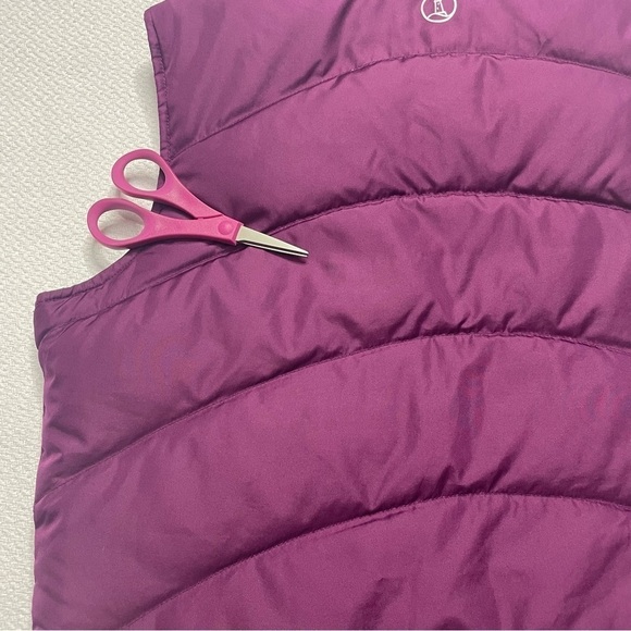 Lands’End Puffer Vest Burgundy Women’s Size Small (6-8) LandsEnd - Picture 13 of 13
